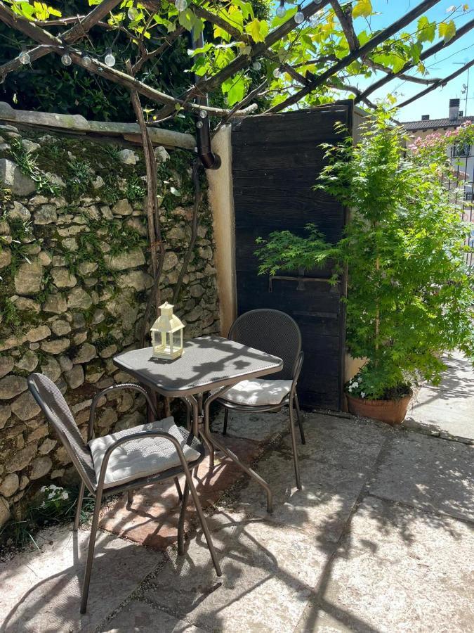 Casa Castello Apartment Salo Exterior photo